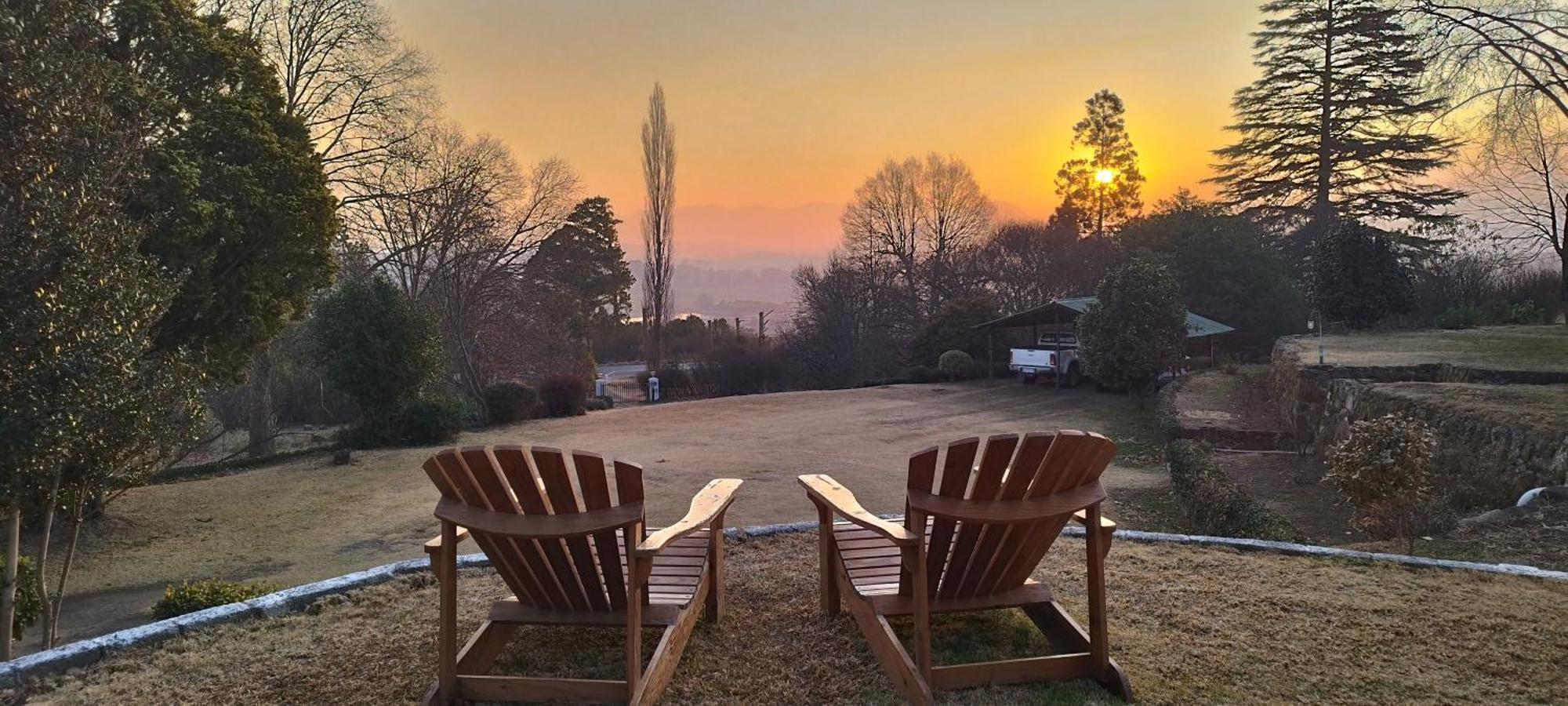 Tumble In Bed and Breakfast Underberg Exteriör bild